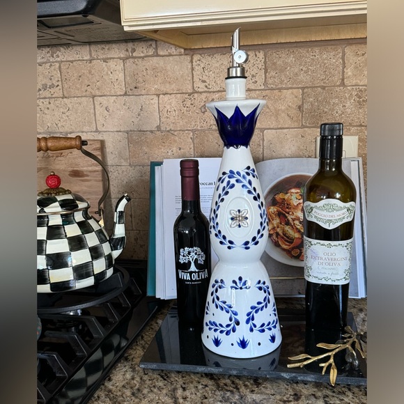 Oil Dispenser handcrafted from repurposed Clase Azul Reposado rare empty bottle. - Picture 3 of 9